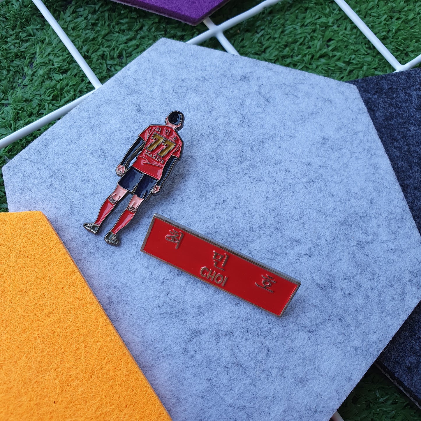 ENAMEL PIN:SHINee_Military Boys